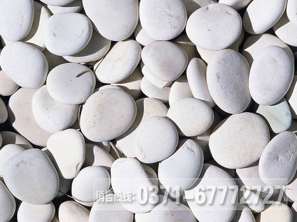 鵝卵石破碎機每小時處理多少噸鵝卵石？