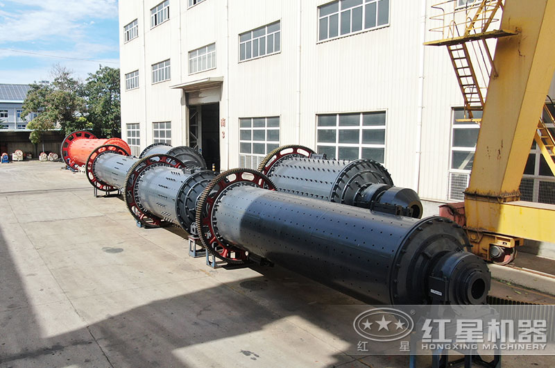 球磨機(jī)設(shè)備圖片