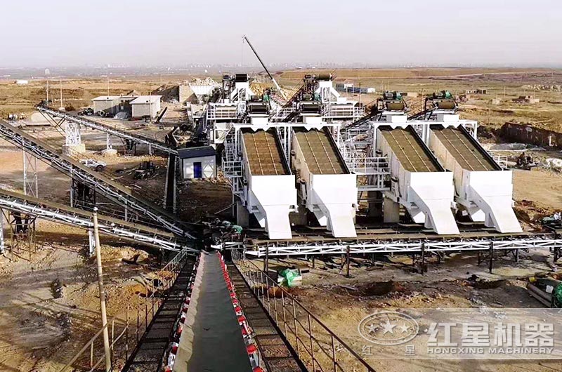 河北客戶大型砂場，配置多臺設備