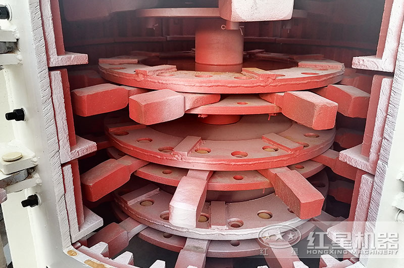 立軸破碎機(jī)內(nèi)部實拍圖