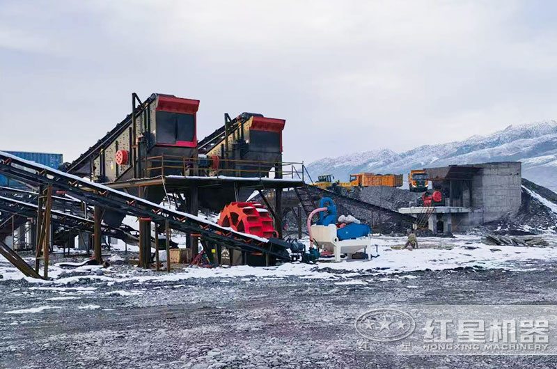 碎石破碎機(jī)工作現(xiàn)場圖片 碎石破碎機(jī)工作現(xiàn)場圖片