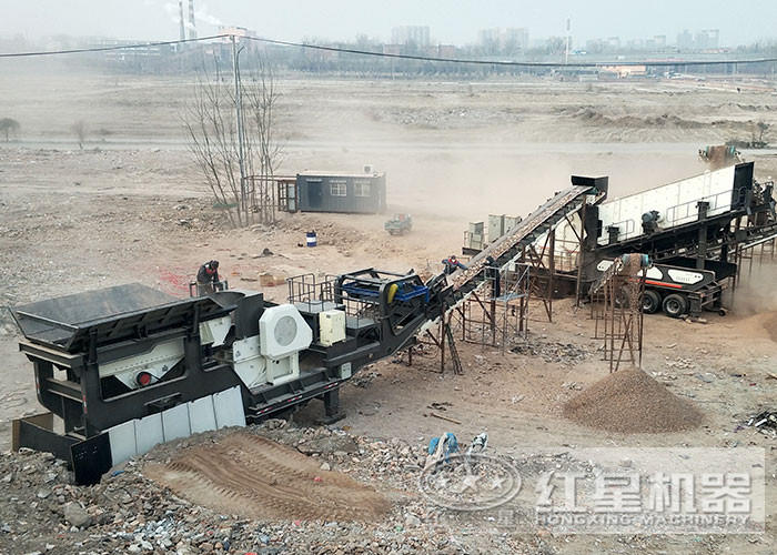 流動石子破碎機(jī)客戶生產(chǎn)現(xiàn)場