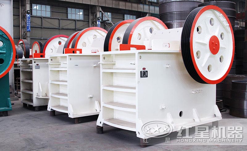 哪兒有小型石子破碎機？一套價錢是多少？