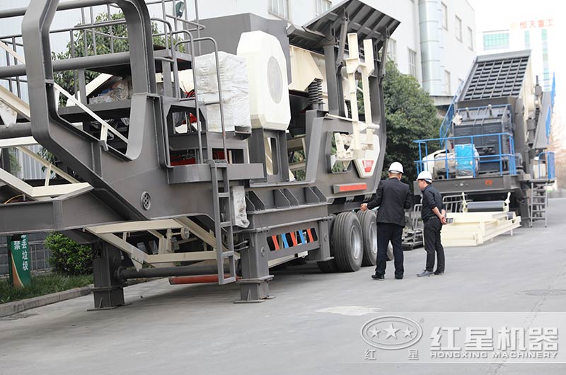 山東用戶來(lái)廠參觀考察設(shè)備