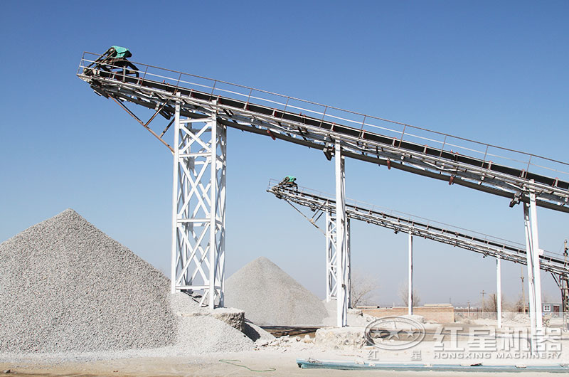 碎石粉碎機每天能碎多少噸石料？大概多少錢一套？