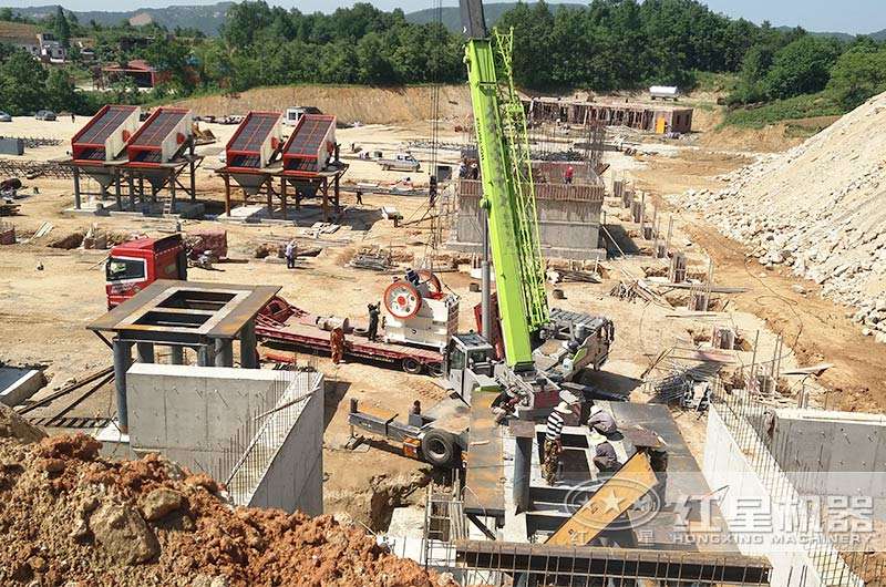 一天能夠破碎三百方石頭的機(jī)器有哪種？多少錢一臺(tái)？