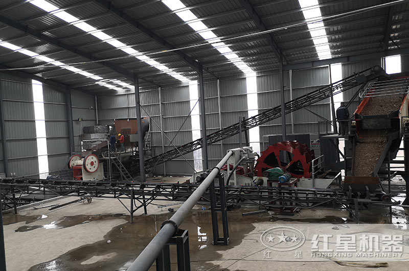 69鄂式破碎機應用加工現(xiàn)場